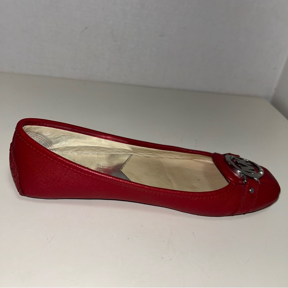 Michael Kors Fulton MK Gold Logo Red Saffiano Leather Slip On Ballet Flat - Picture 6 of 13